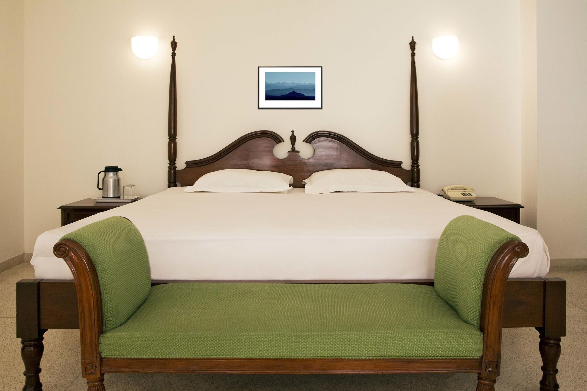 Hotel Alpana Haridwār Esterno foto