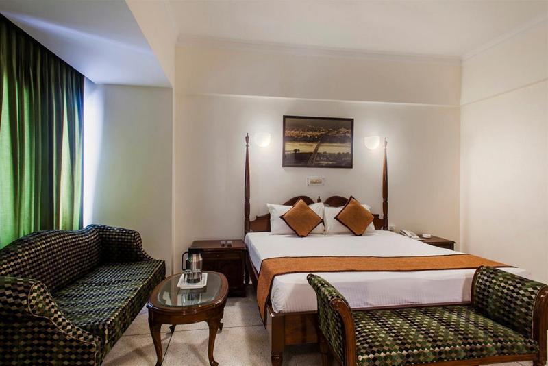 Hotel Alpana Haridwār Esterno foto