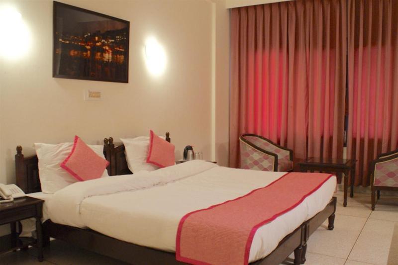Hotel Alpana Haridwār Esterno foto